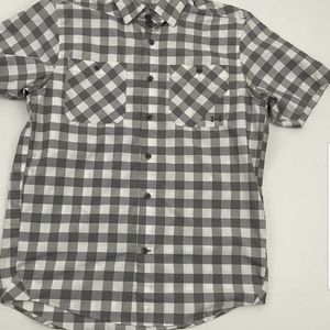 Under Armour loose fit fishing shirt sz large